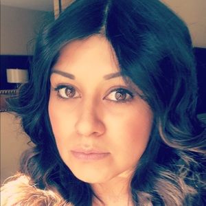 Meet your Posher, Blanca